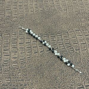 Vintage Braided Faux Pearl Bracelet Black White Silver Tone